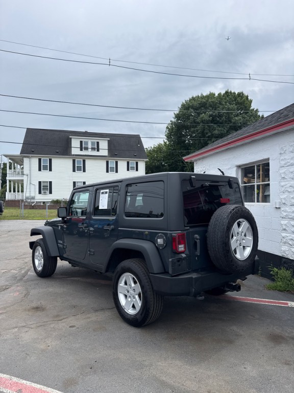2017 Jeep Wrangler Unlimited Image 8