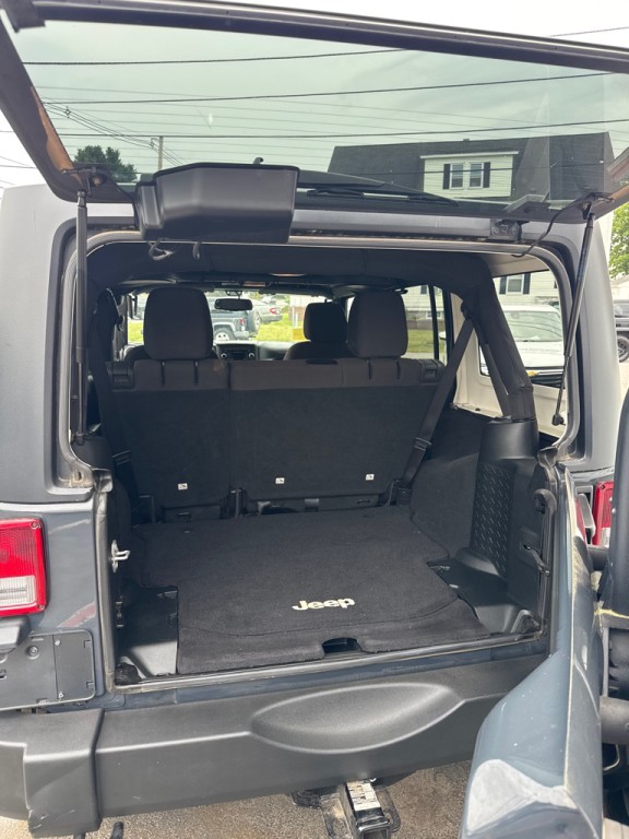 2017 Jeep Wrangler Unlimited Image 14