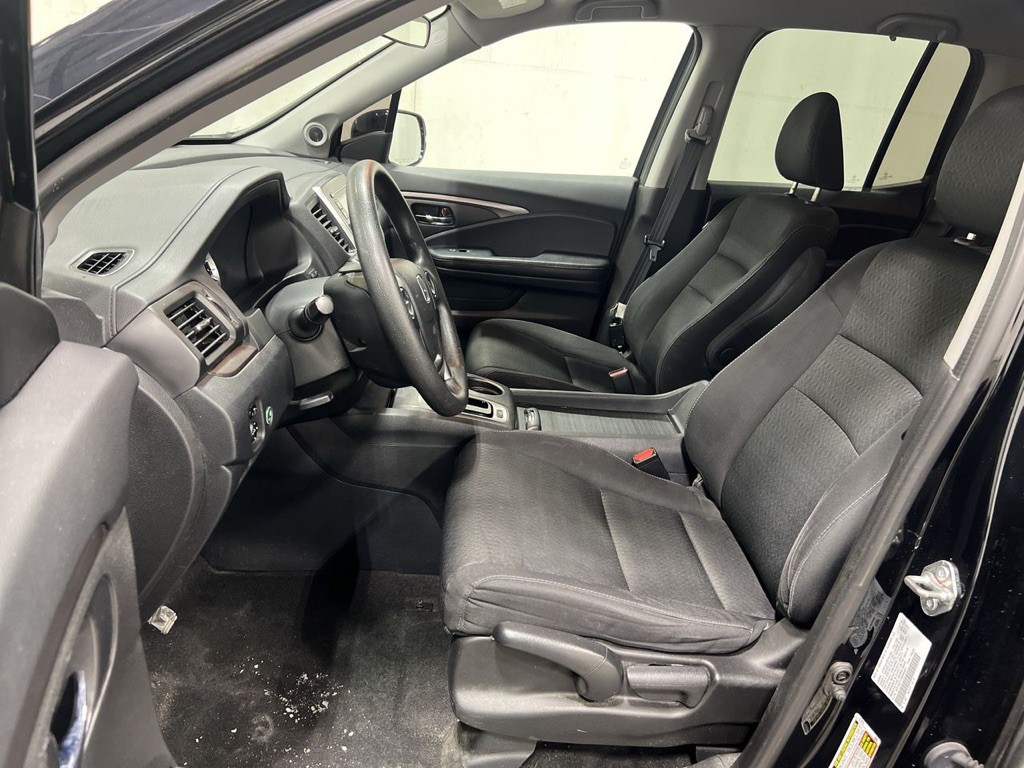 2019 Honda Ridgeline Image 5