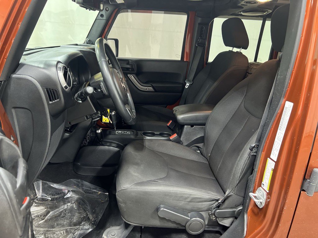 2014 Jeep Wrangler Unlimited Image 5