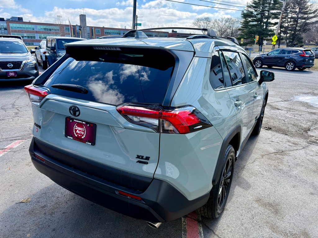 2021 Toyota Rav4 Image 9