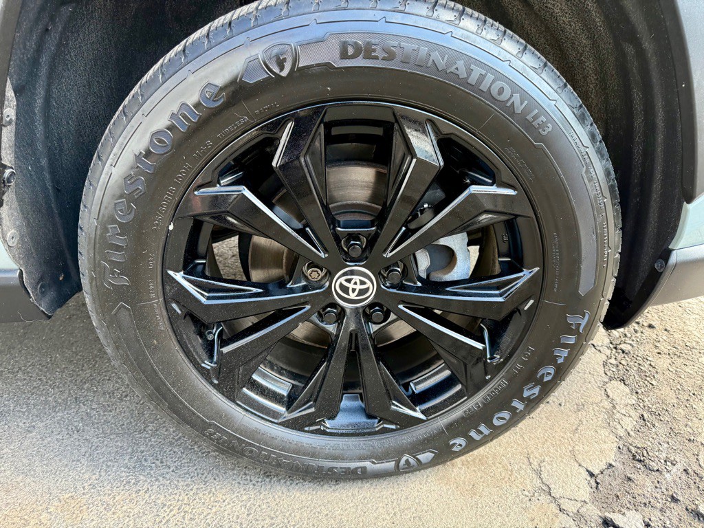 2021 Toyota Rav4 Image 17