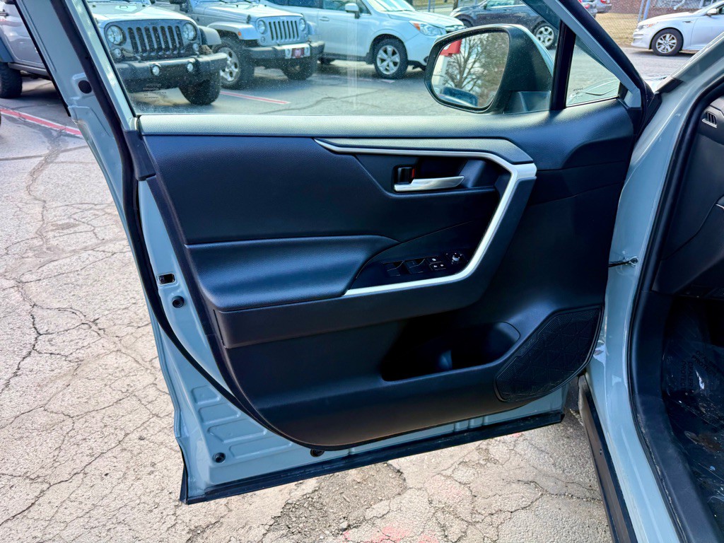 2021 Toyota Rav4 Image 21