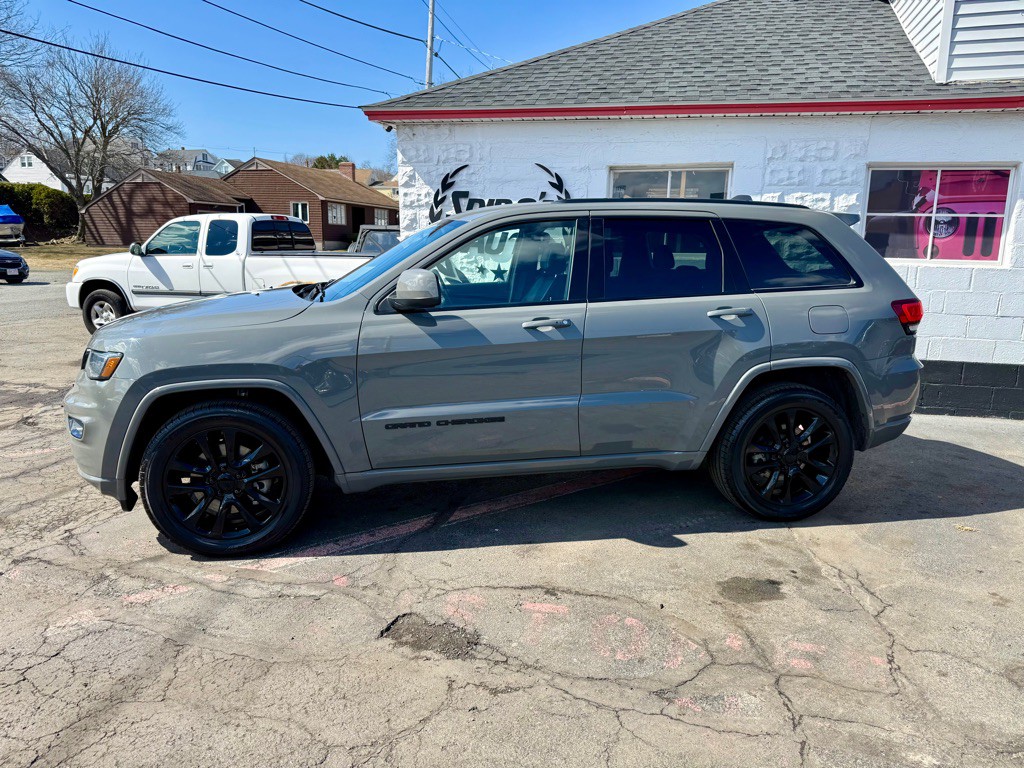 2021 Jeep Grand Cherokee Image 5