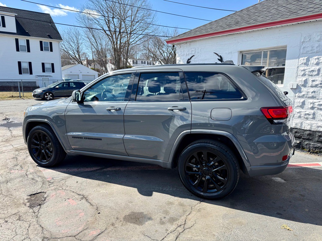 2021 Jeep Grand Cherokee Image 7