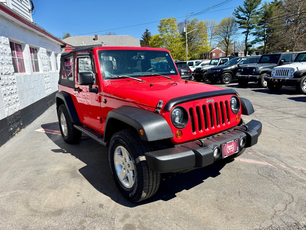 2013 Jeep Wrangler Image 11