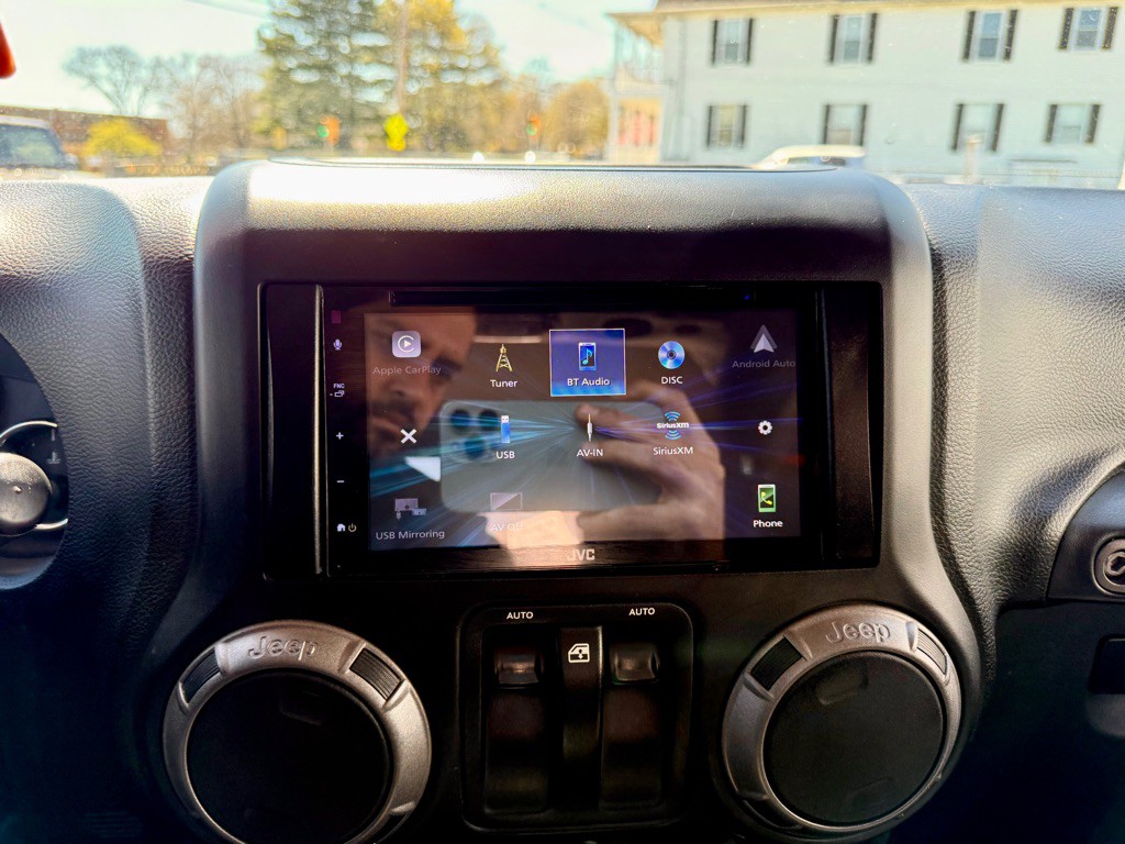 2013 Jeep Wrangler Image 26
