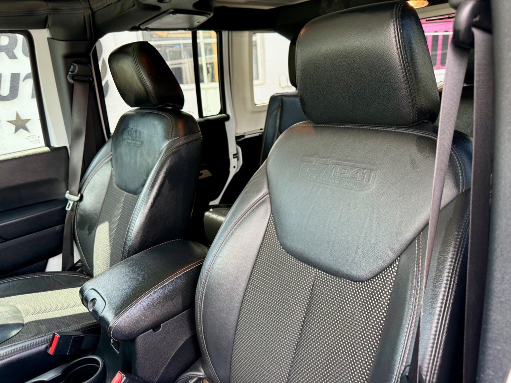 2016 Jeep Wrangler Unlimited Image 20