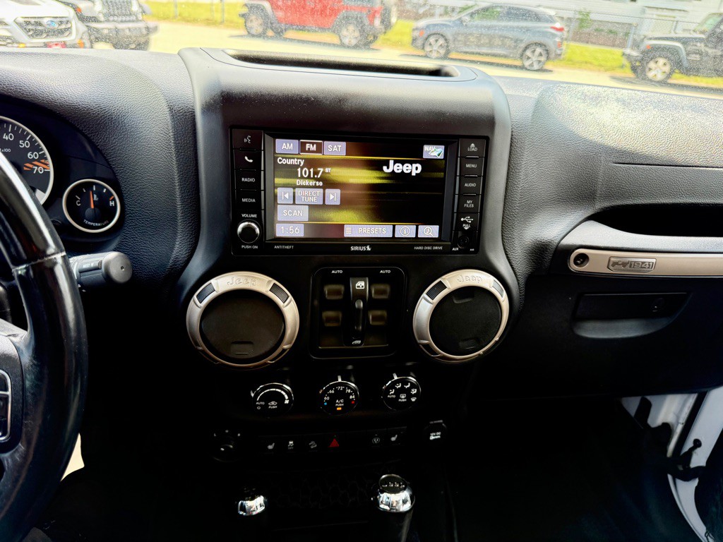 2016 Jeep Wrangler Unlimited Image 26