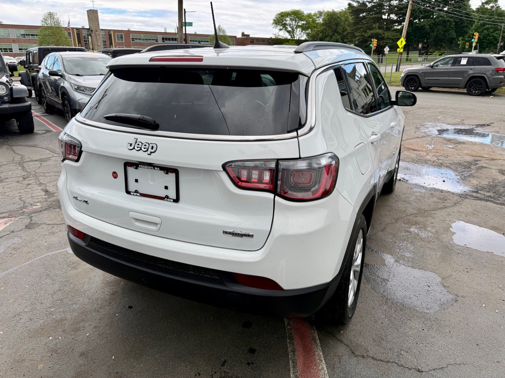 2024 Jeep Compass Image 8