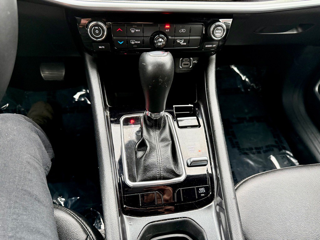 2024 Jeep Compass Image 25
