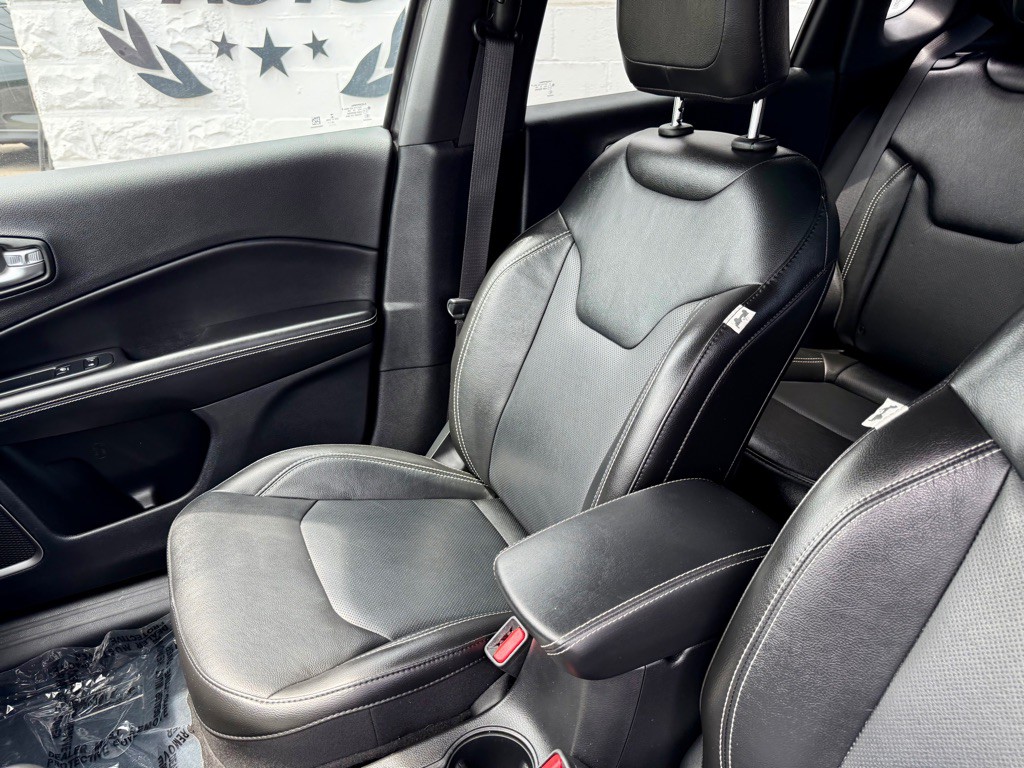 2021 Jeep Compass Image 16