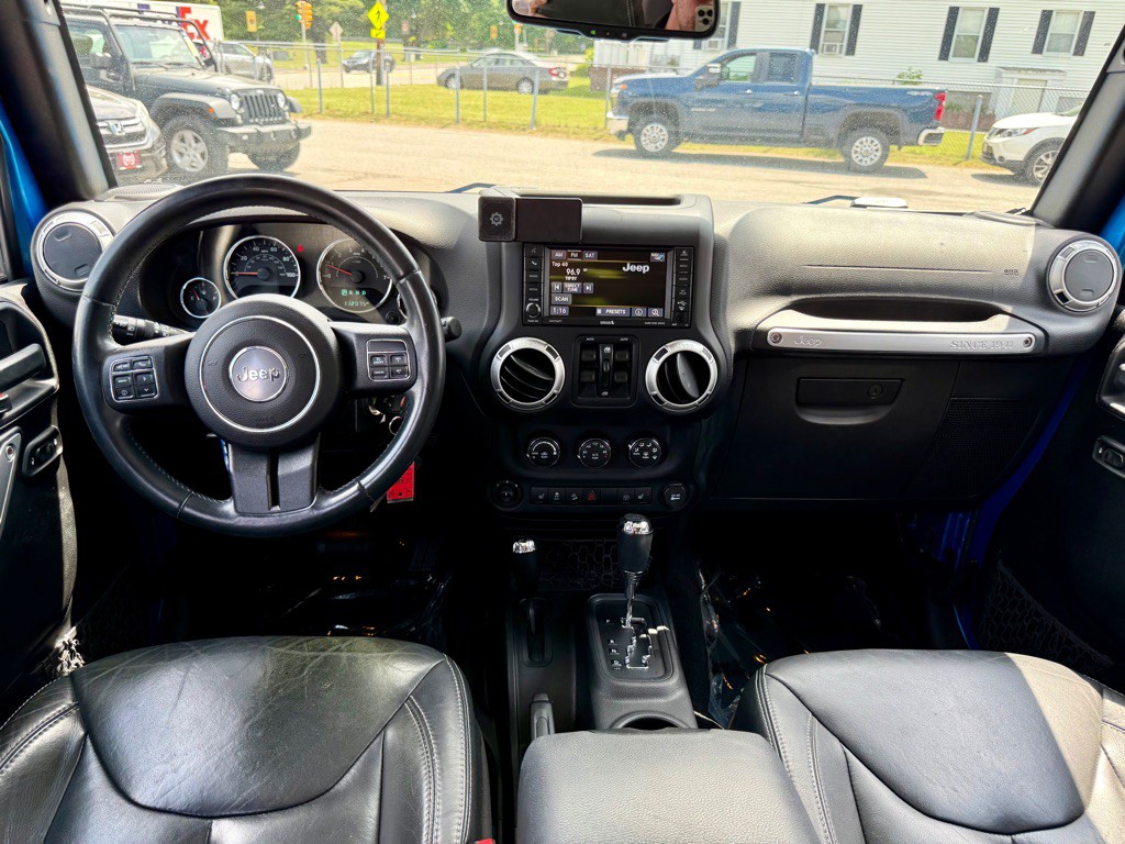 2015 Jeep Wrangler Unlimited Image 20