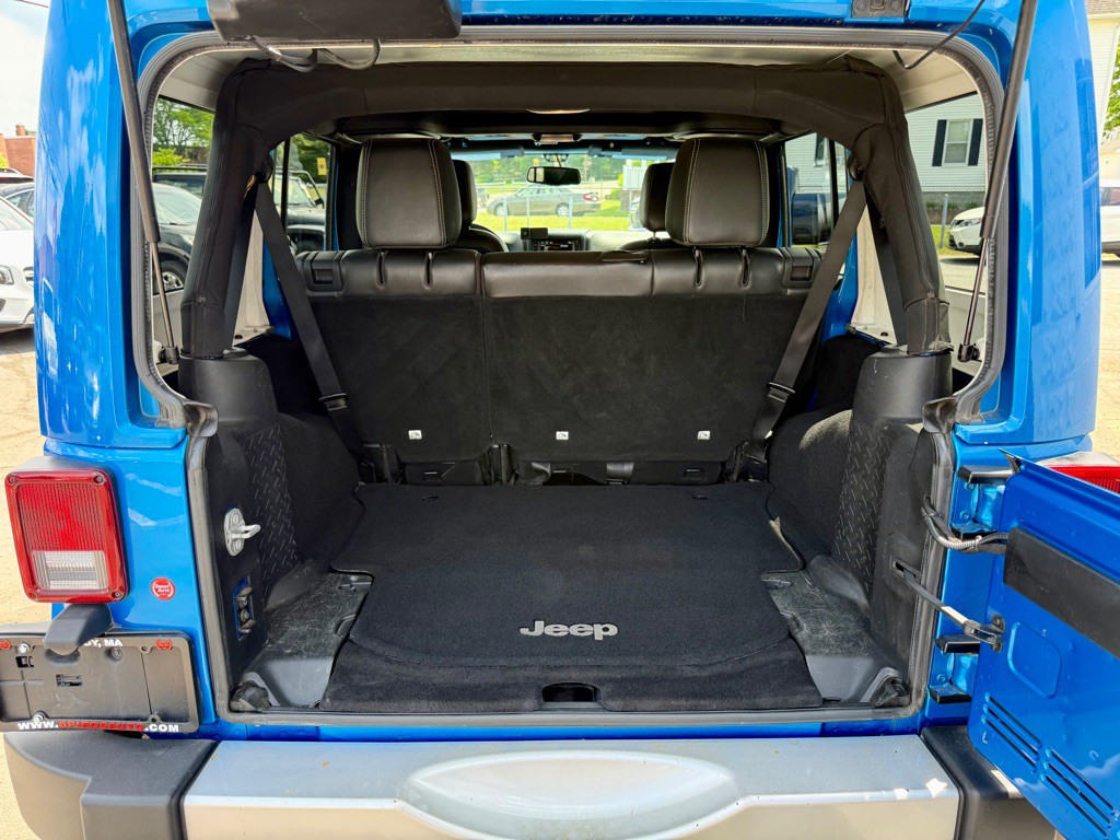 2015 Jeep Wrangler Unlimited Image 21