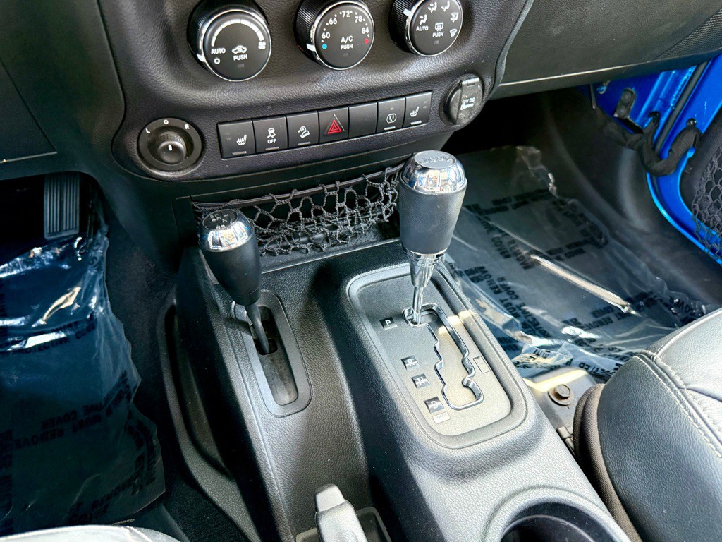 2015 Jeep Wrangler Unlimited Image 23