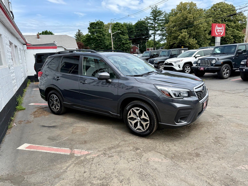 2021 Subaru Forester Image 10
