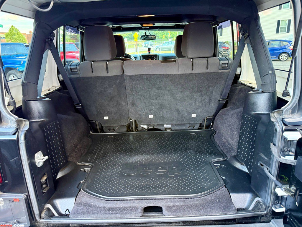 2015 Jeep Wrangler Unlimited Image 28