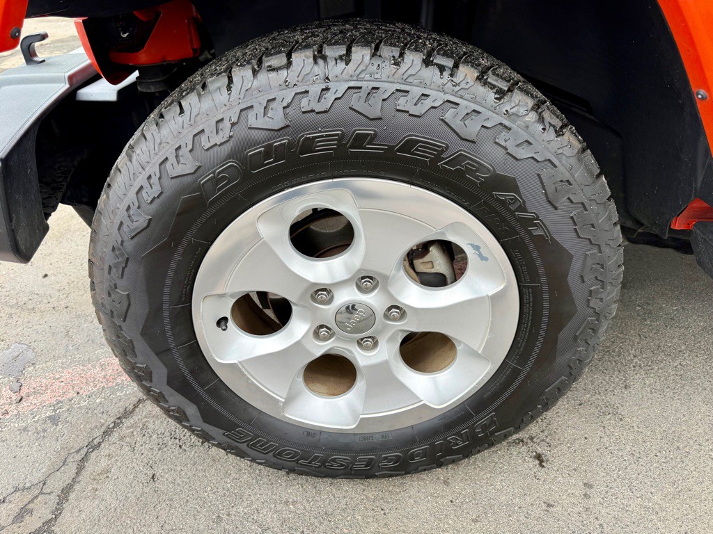 2015 Jeep Wrangler Image 13