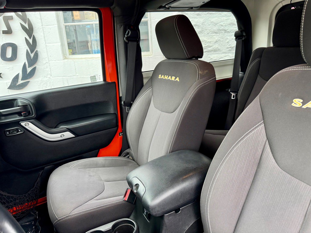 2015 Jeep Wrangler Image 20
