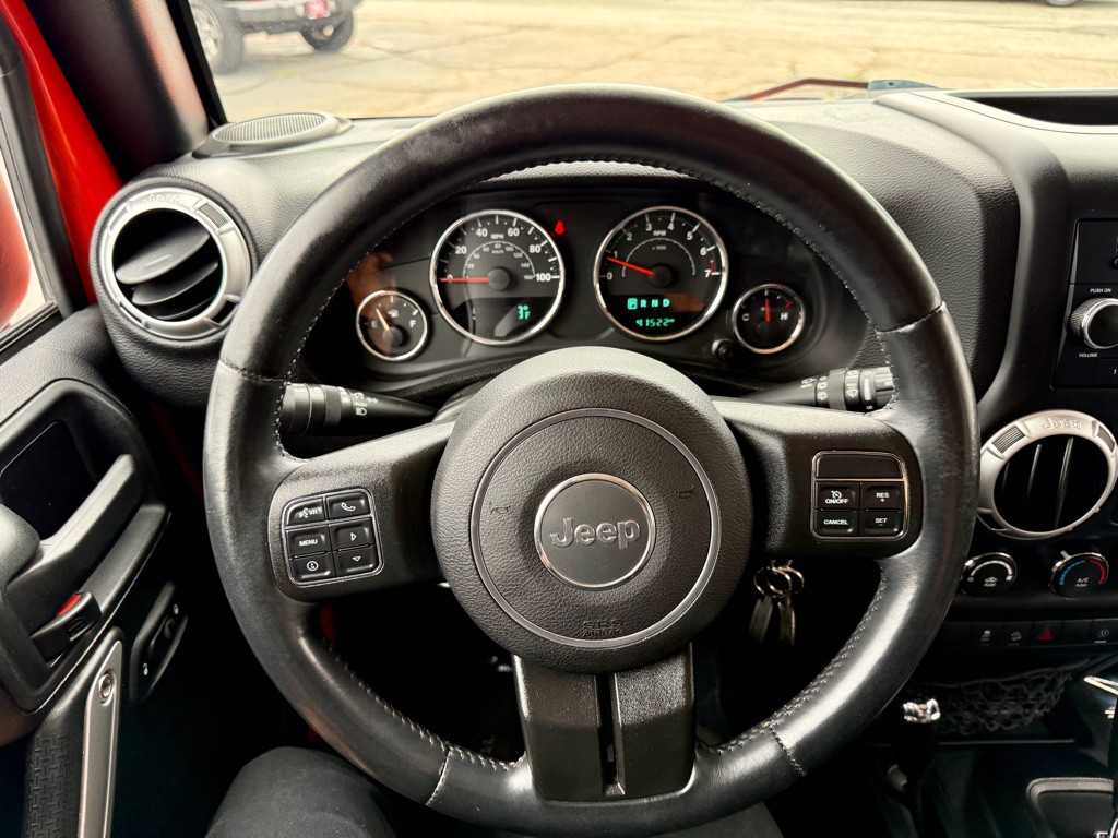 2015 Jeep Wrangler Image 26
