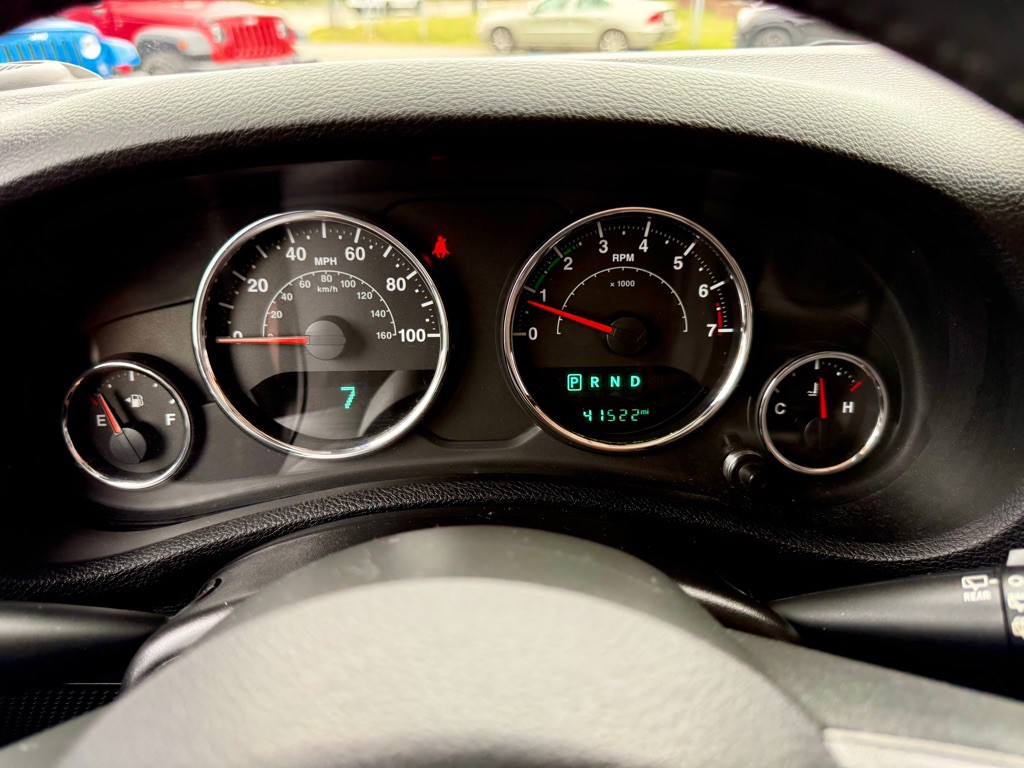 2015 Jeep Wrangler Image 27
