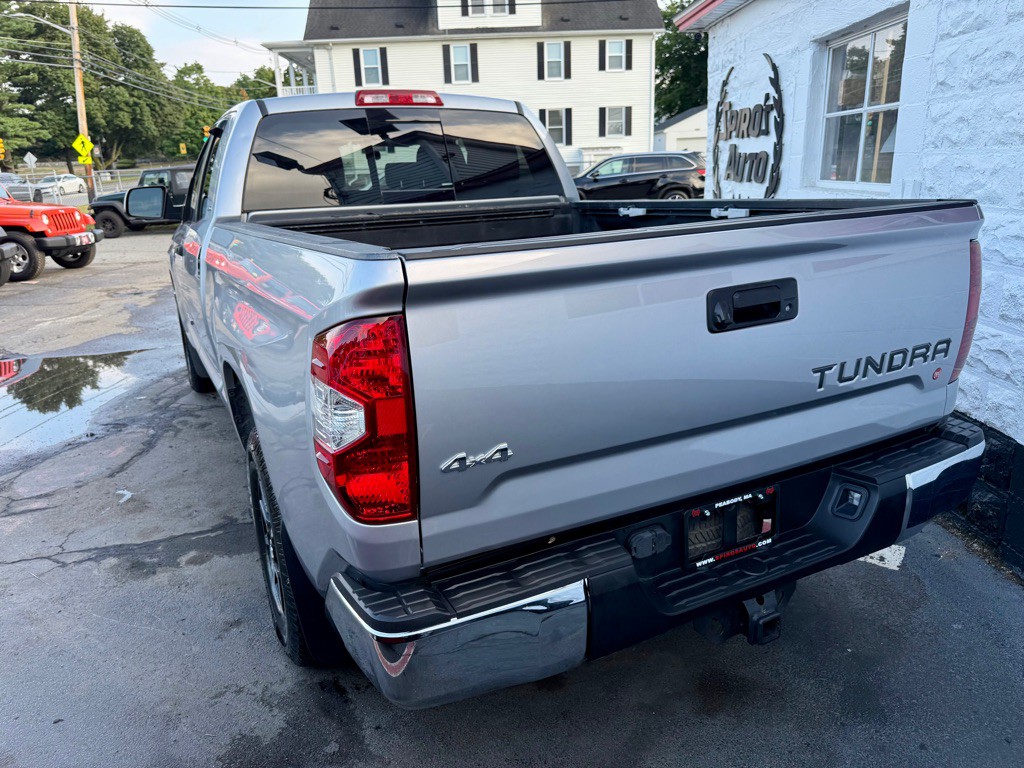 2017 Toyota Tundra Image 7