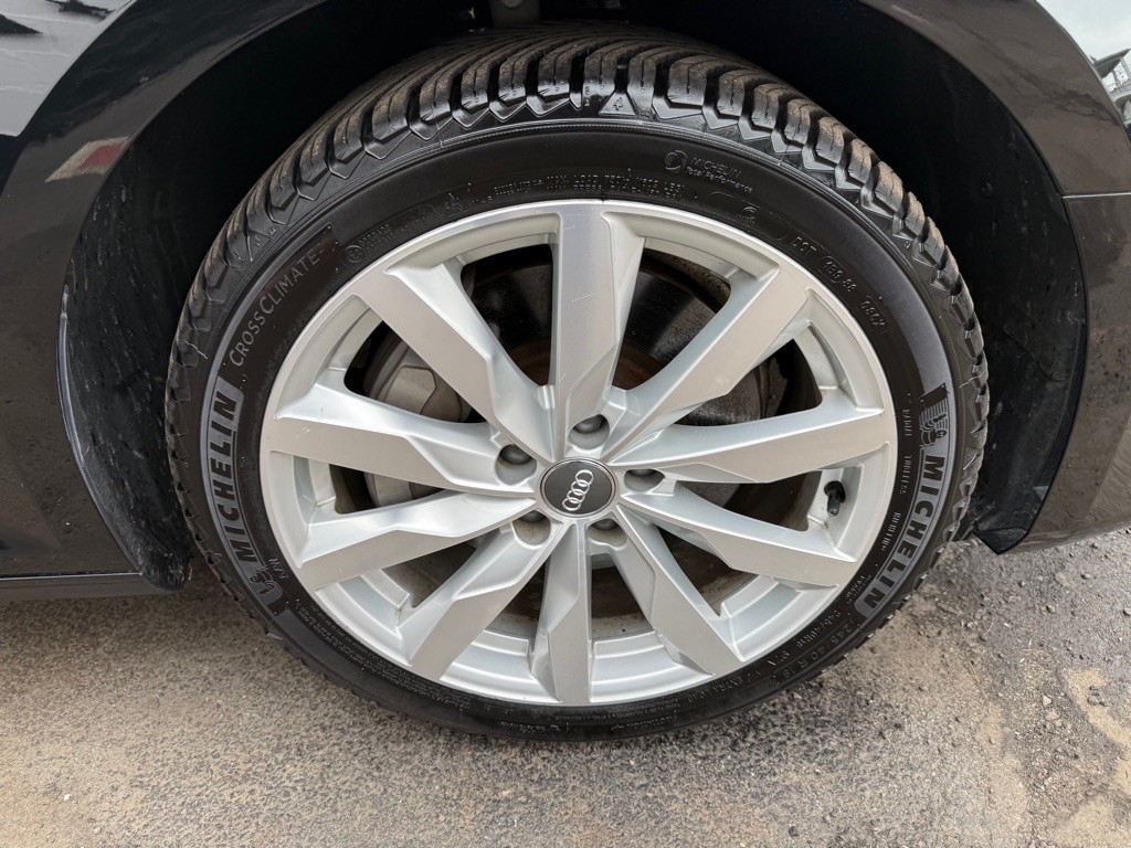 2019 Audi A4 Image 19