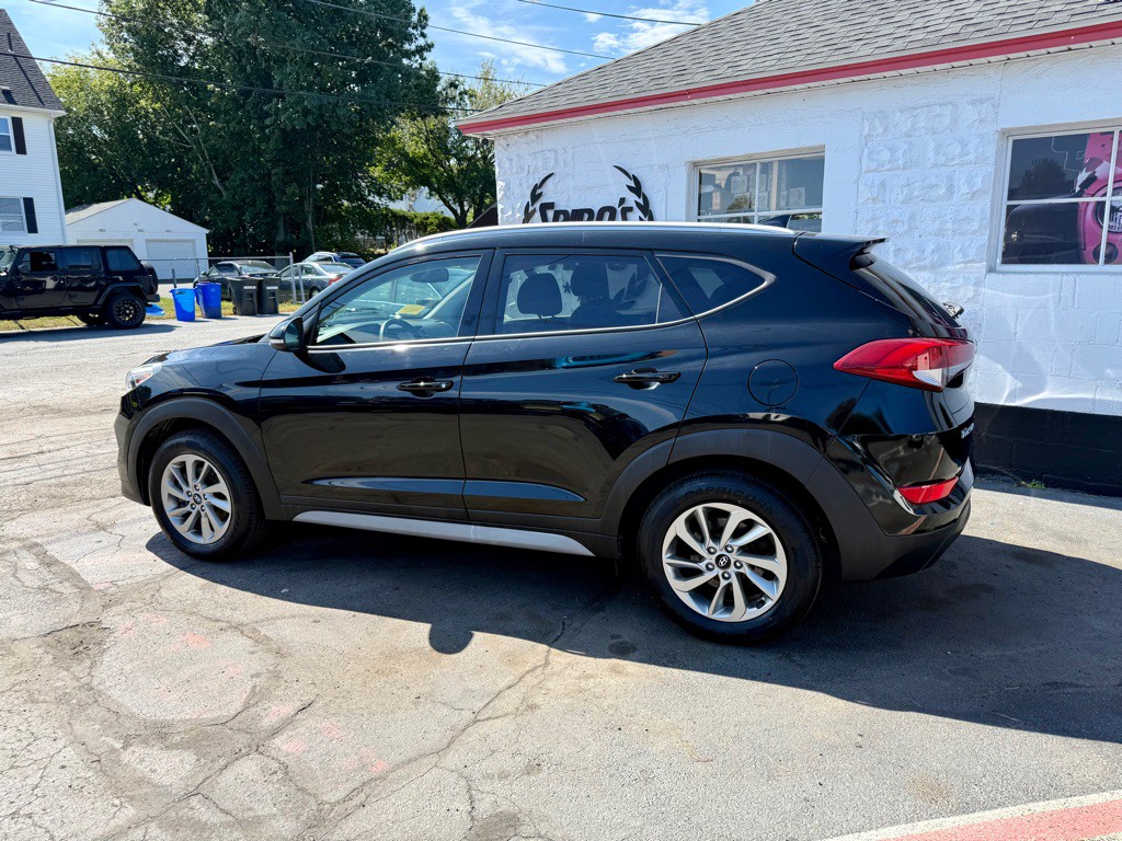 2017 Hyundai Tucson Image 6