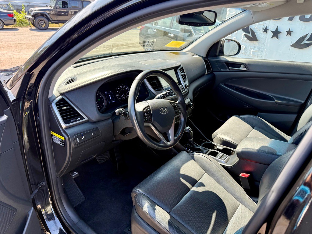 2017 Hyundai Tucson Image 19