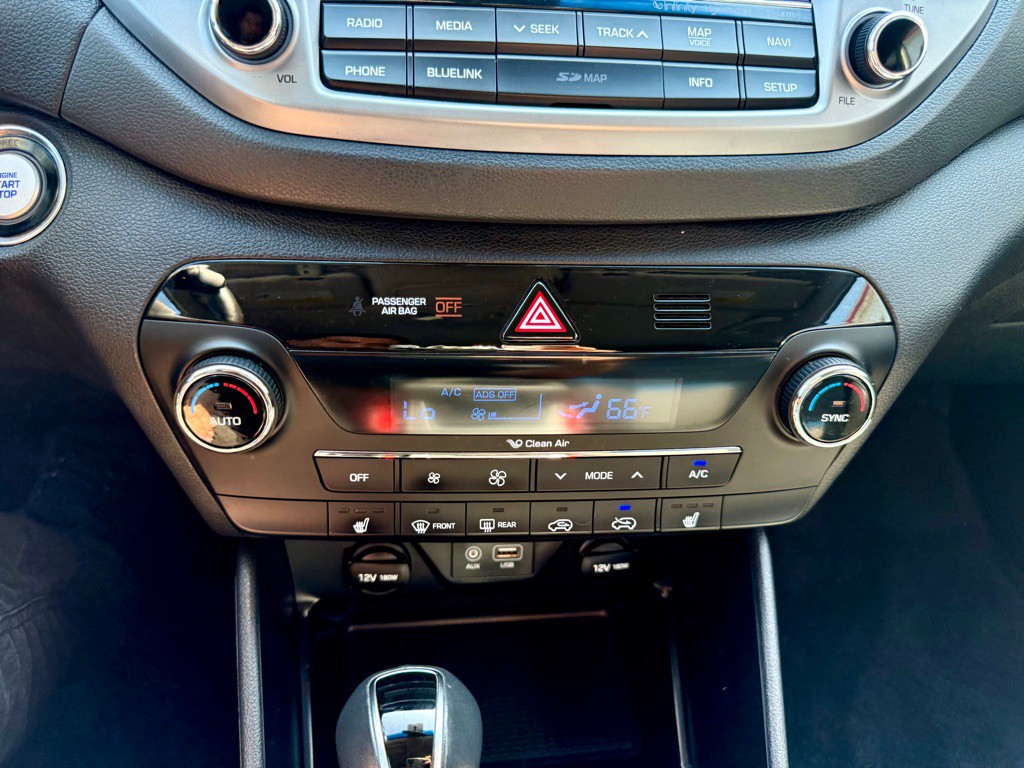 2017 Hyundai Tucson Image 32