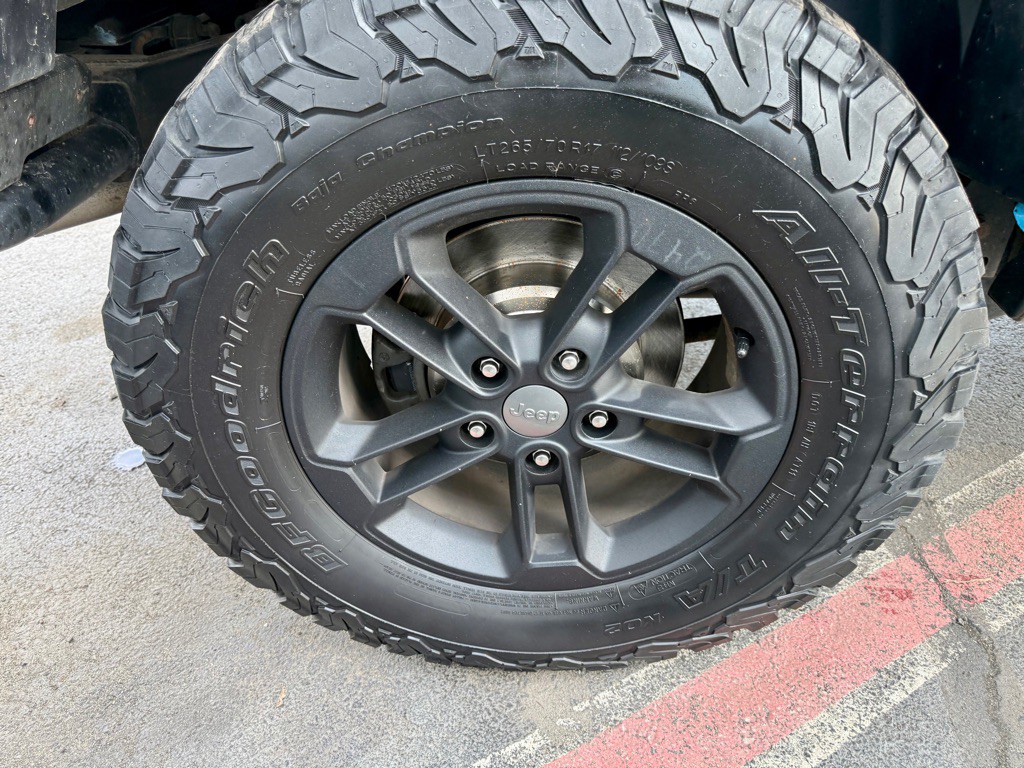 2017 Jeep Wrangler Unlimited Image 16