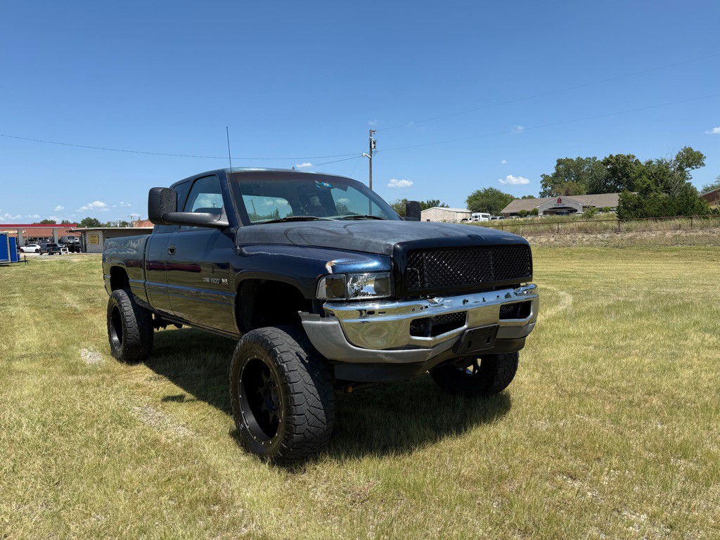 2001 Dodge Ram 1500 Image 2