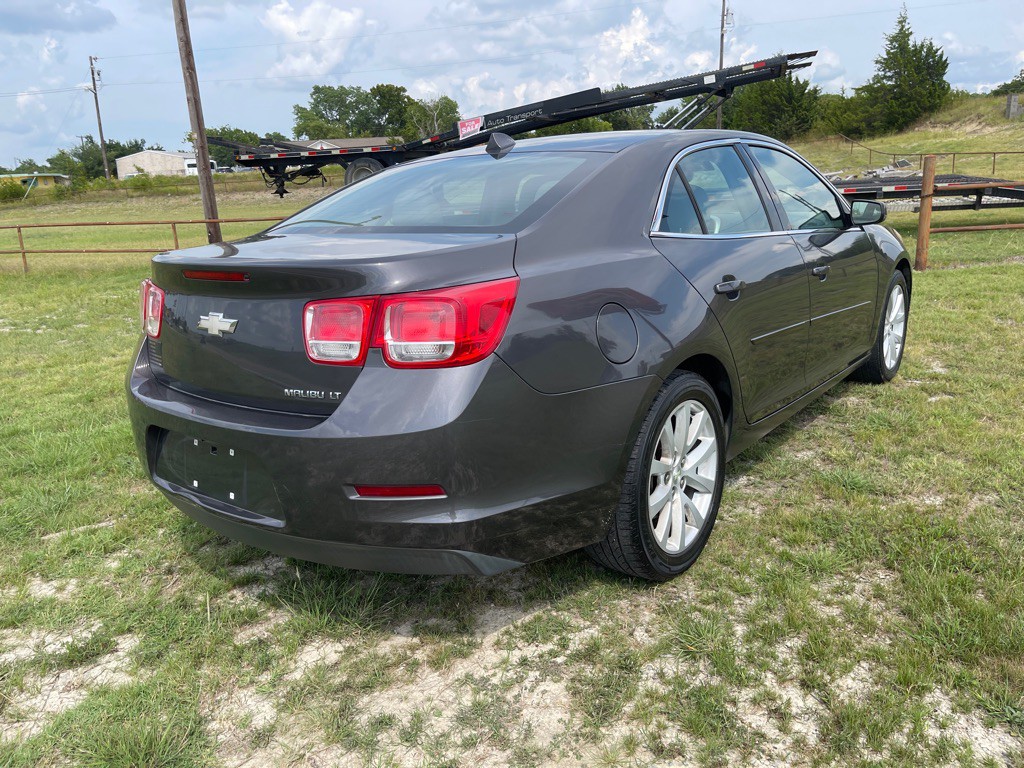 2013 Chevrolet Malibu Image 3