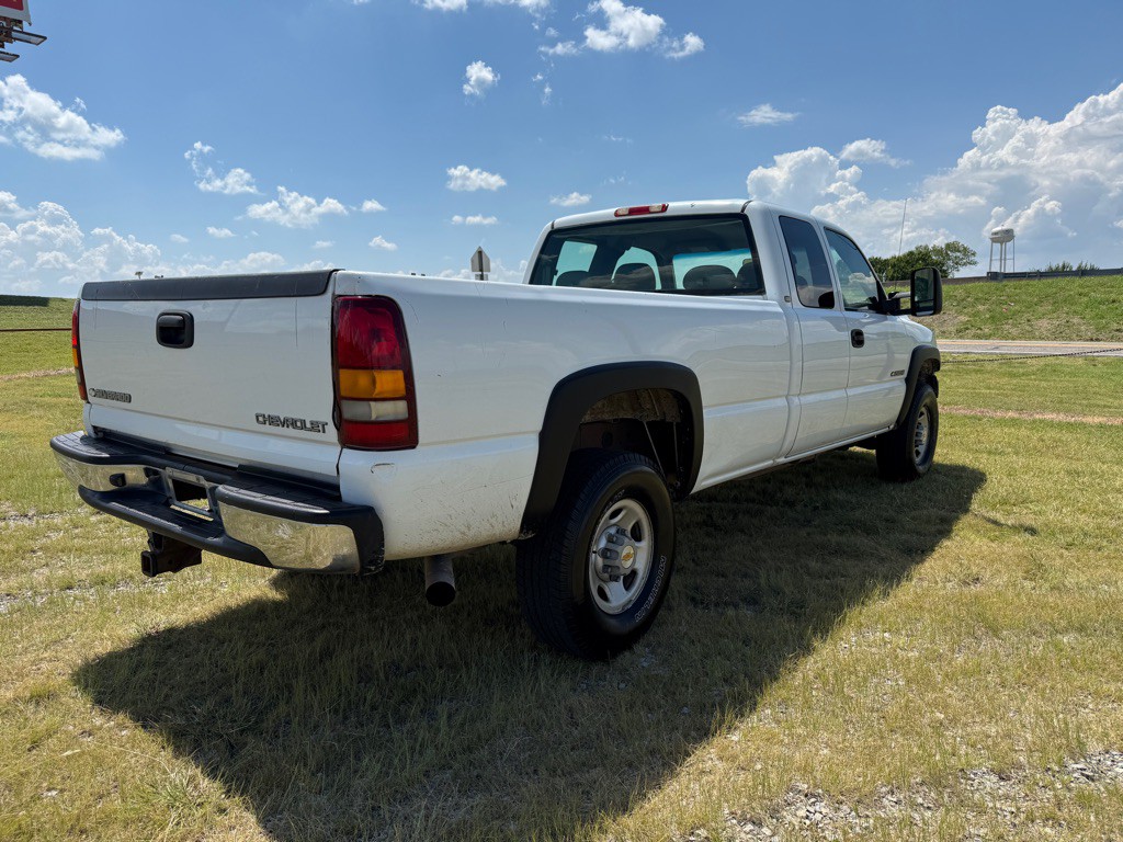 2002 Chevrolet Silverado 1500 Image 5