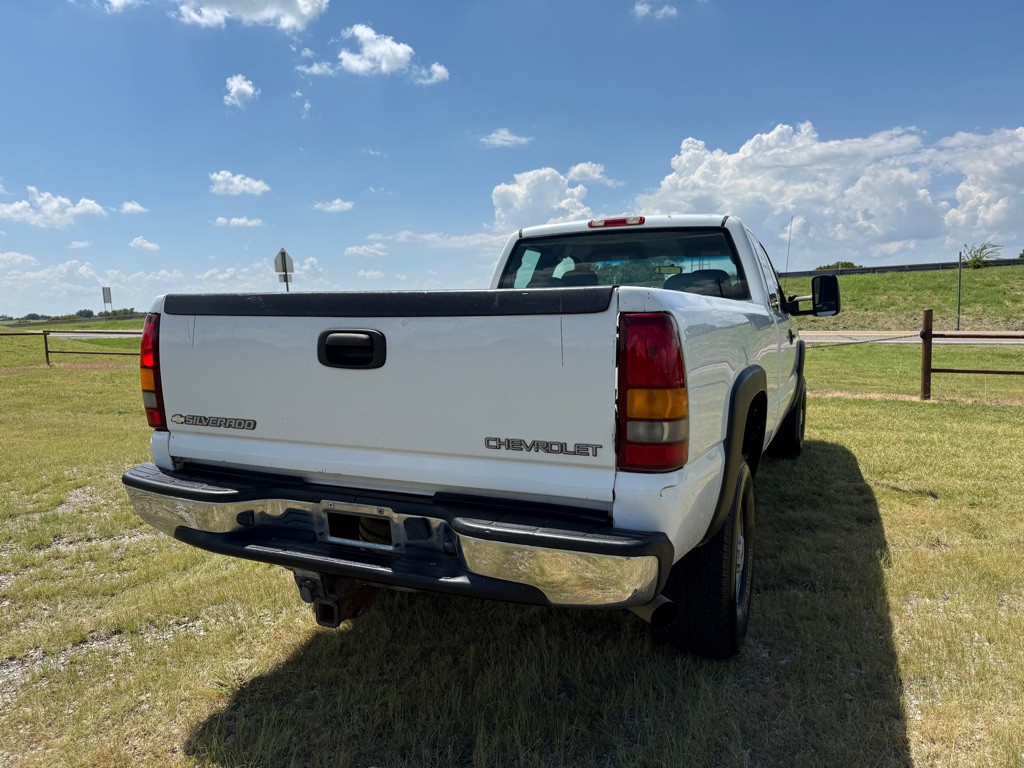 2002 Chevrolet Silverado 1500 Image 6