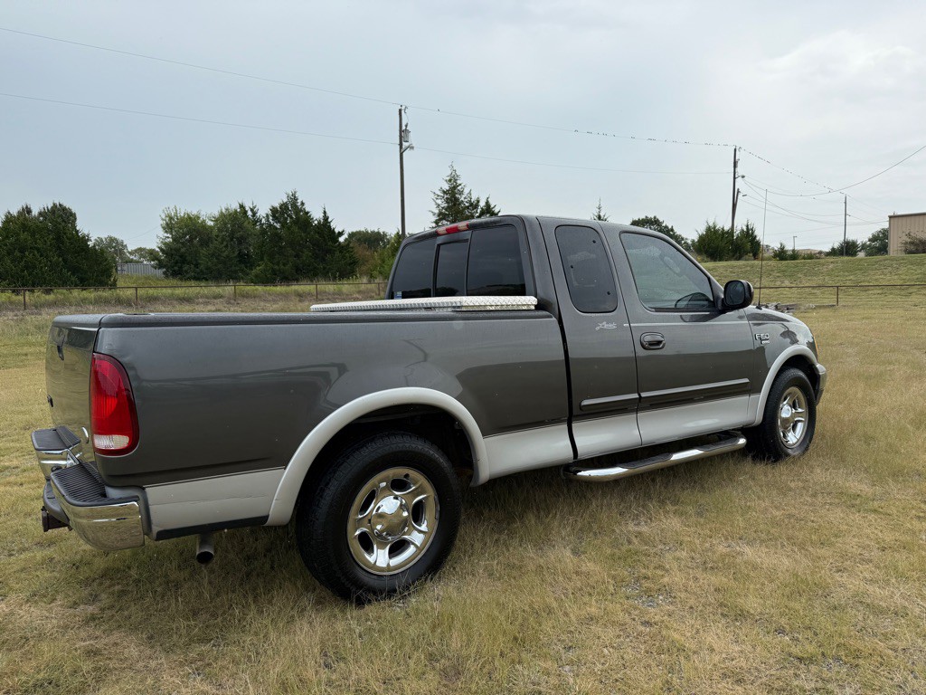 2003 Ford F-150 Image 4