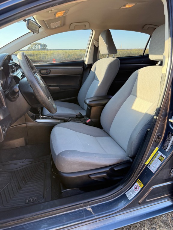 2014 Toyota Corolla Image 11