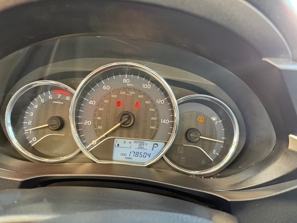 2014 Toyota Corolla Image 12