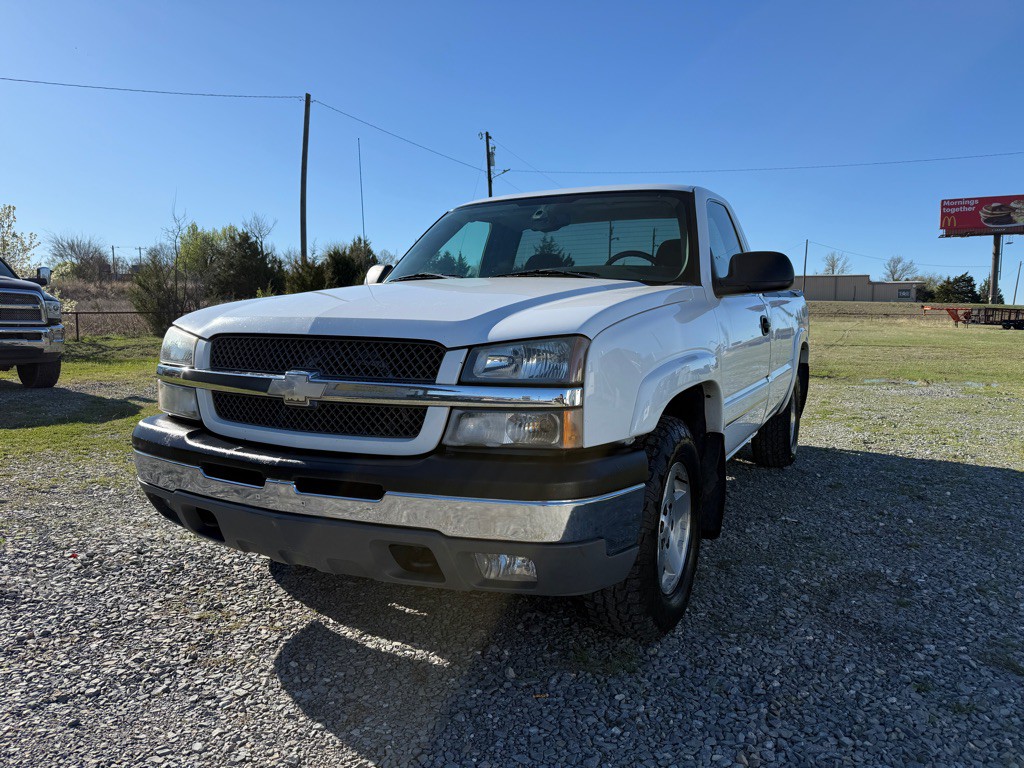 2005 Chevrolet Silverado 1500 Image 3