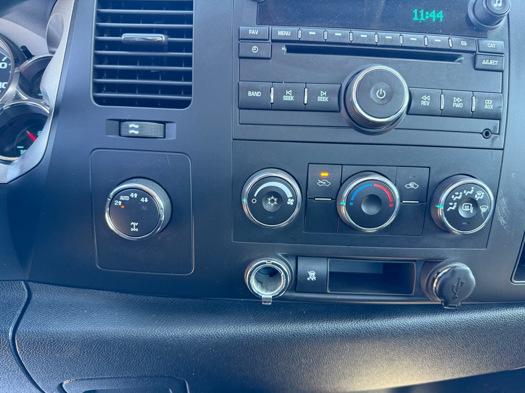 2010 GMC Sierra Image 10