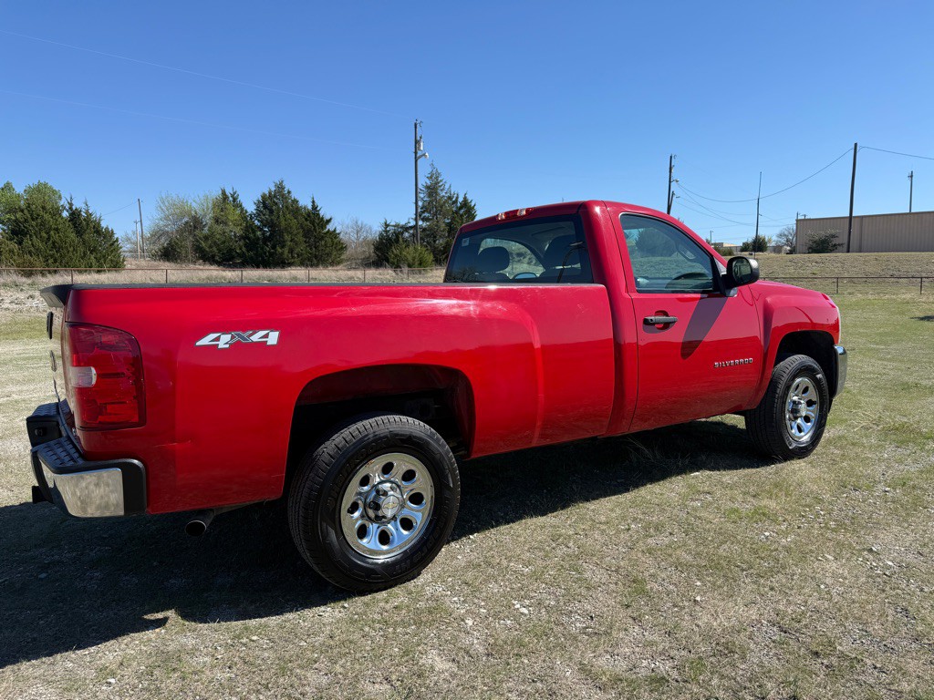 2012 Chevrolet Silverado 1500 Image 3