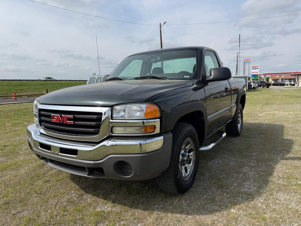 2006 GMC Sierra Image 2