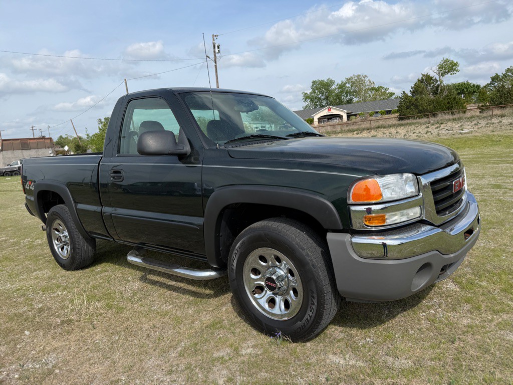 2006 GMC Sierra Image 3