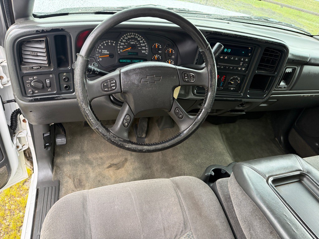 2005 Chevrolet Silverado 1500 Image 6