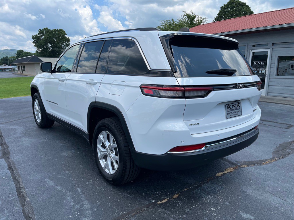 2023 Jeep Grand Cherokee Image 4