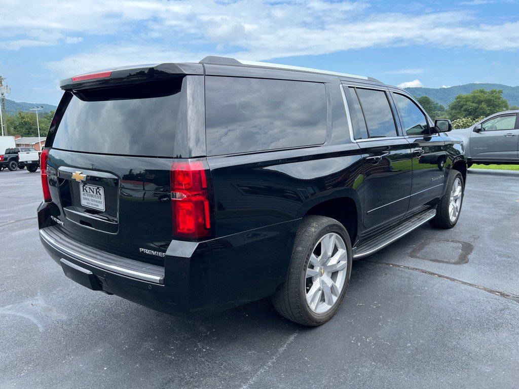 2019 Chevrolet Suburban Image 6