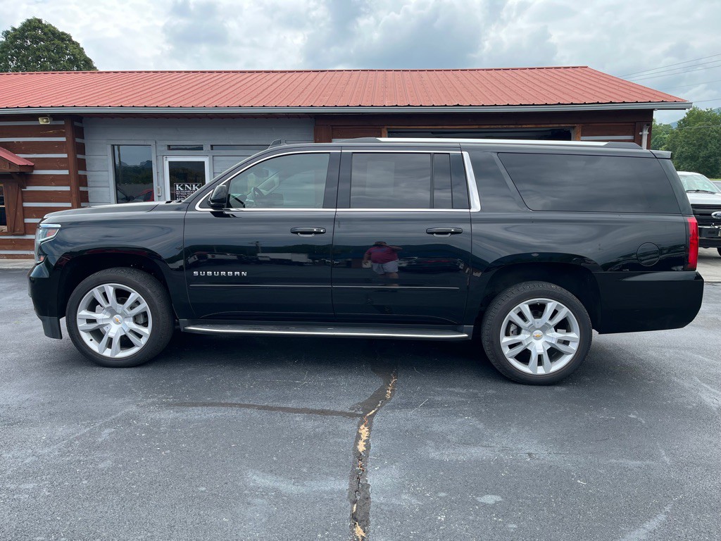 2019 Chevrolet Suburban Image 8
