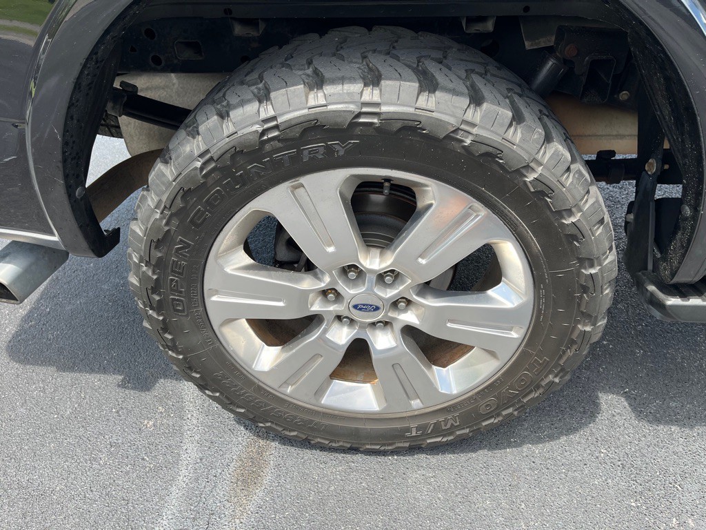 2017 Ford F-150 Image 12