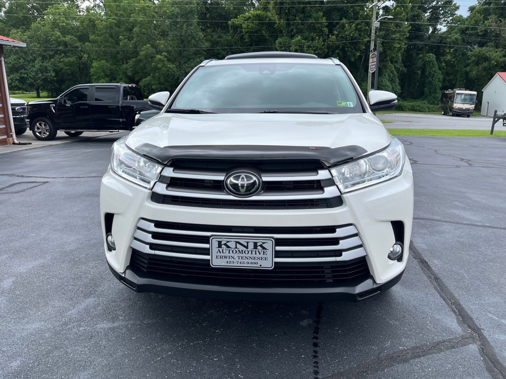 2019 Toyota Highlander Image 2