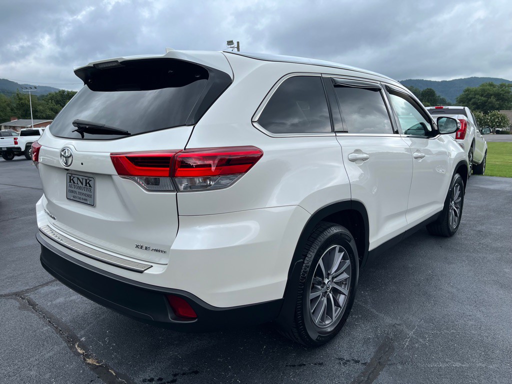 2019 Toyota Highlander Image 4